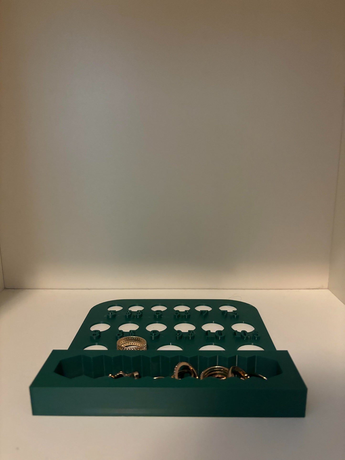 Green Ring Sizer & Holder 2-in-1 | Jewelry Making Tool | Multifunctional Organizer