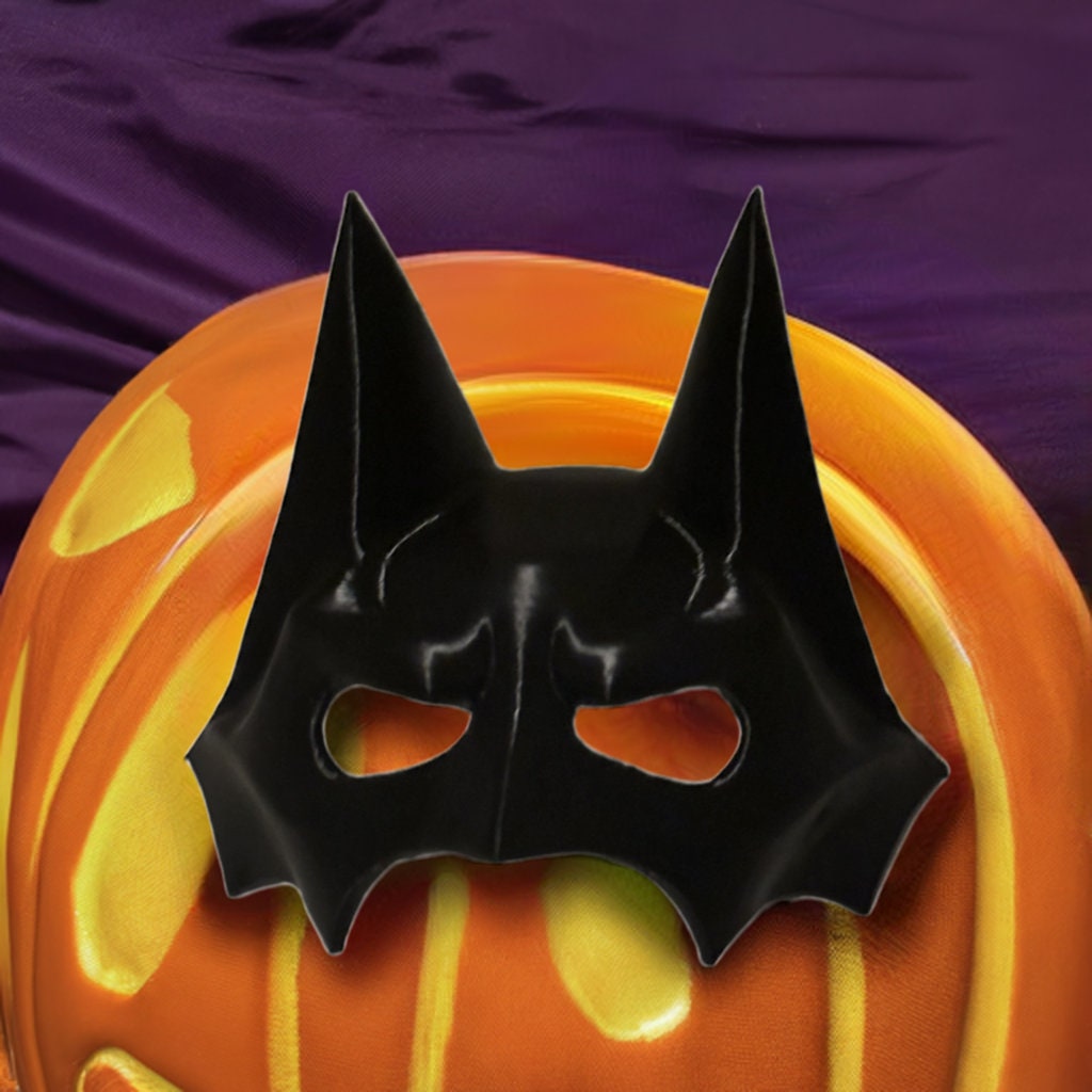 Gotham Bat Cat Mask: Ultimate Pet Costume for Halloween | Superhero Cat Mask for Cosplay & Dress-up - BatCountryCraftsUSA