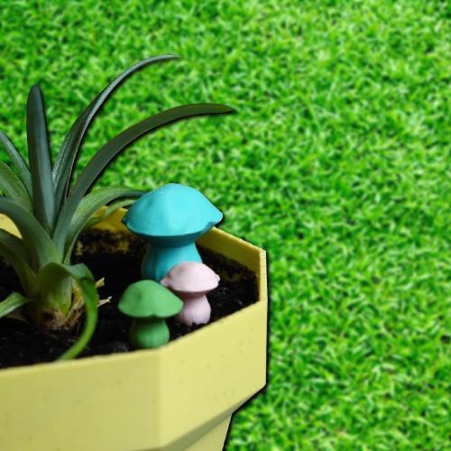 Cute Mushroom Garden Decoration Boletus Edulis | Garden Stake Miniature Outdoor Plant Decor | Weather Resistant Garden Ornament Gift - BatCountryCraftsUSA