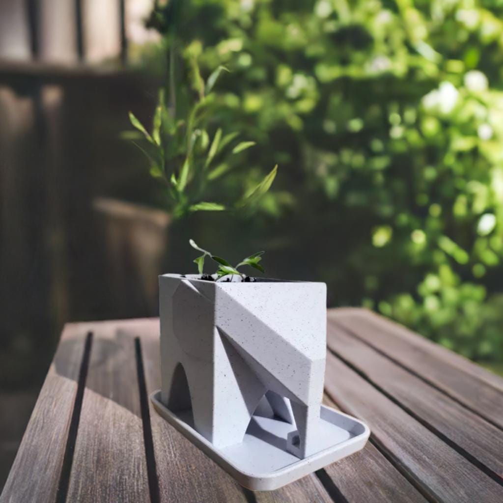 Low Poly Elephant Planter with Drainage | Modern Plant Holder | Succulent Pot | Geometric Animal Decor | Drip Tray Design - BatCountryCraftsUSA