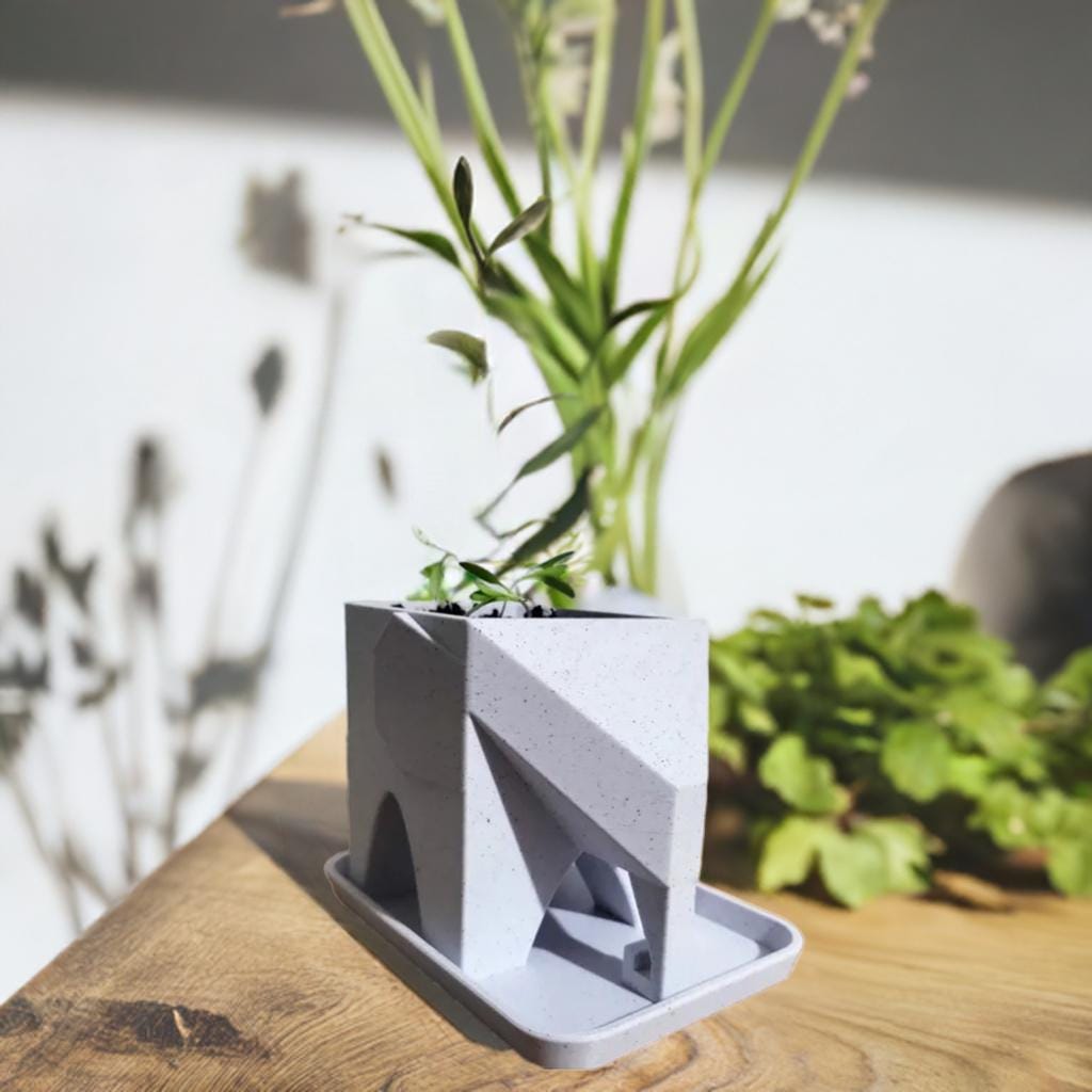 Low Poly Elephant Planter with Drainage | Modern Plant Holder | Succulent Pot | Geometric Animal Decor | Drip Tray Design - BatCountryCraftsUSA