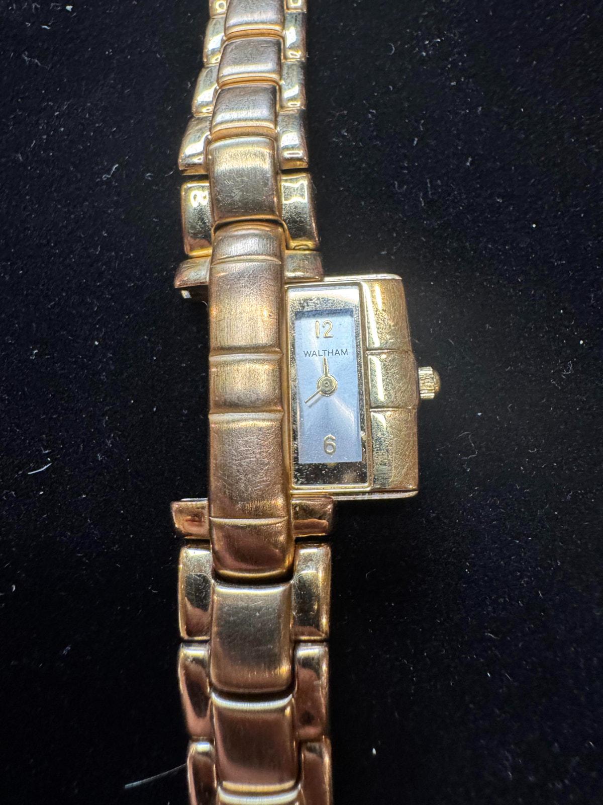 Vintage Waltham Ladies Watch - Gold Tone Rectangular Case | White Dial | Metal Link Bracelet | Model YWL359 PR11 | Japan Movement |Pre-Owned - BatCountryCraftsUSA
