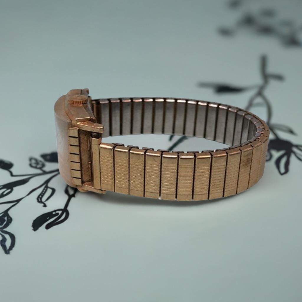 Art Deco Benrus 17J Watch | Rare 288319 Model | 1940s 10K Gold Filled Case | Expansion Bracelet | Rectangular Dress Watch - BatCountryCraftsUSA