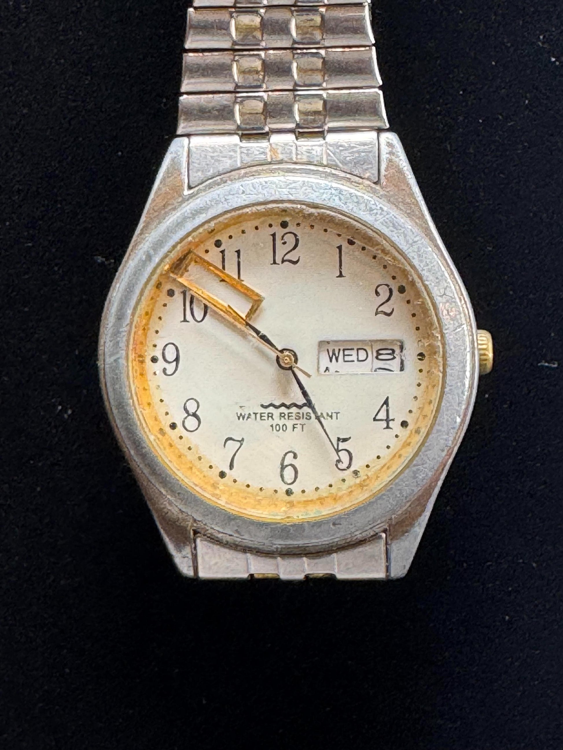 Vintage Men's Day Date Watch - Silver Expansion Band | Two-Tone | 100ft Water Resistant | Japan Movement | PT943 PC33 - BatCountryCraftsUSA